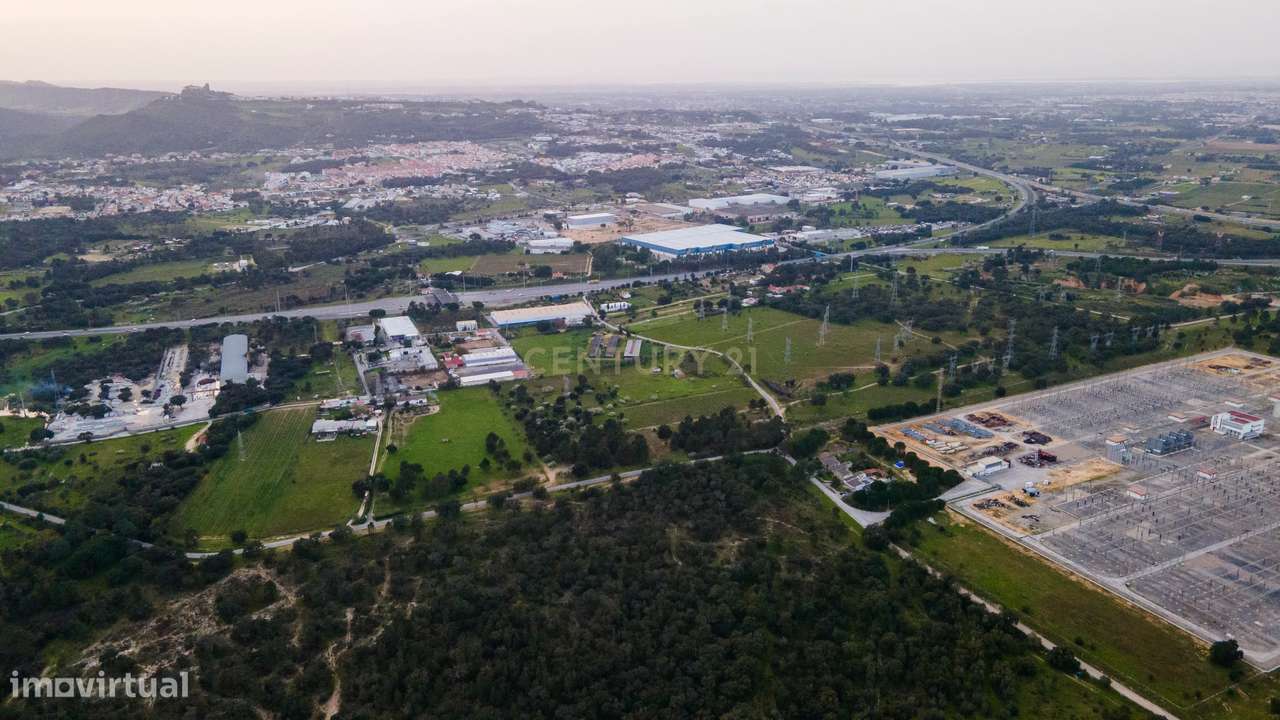 Terreno com Enquadramento Industrial no PDM | 9.700 m² Área Industrial-5