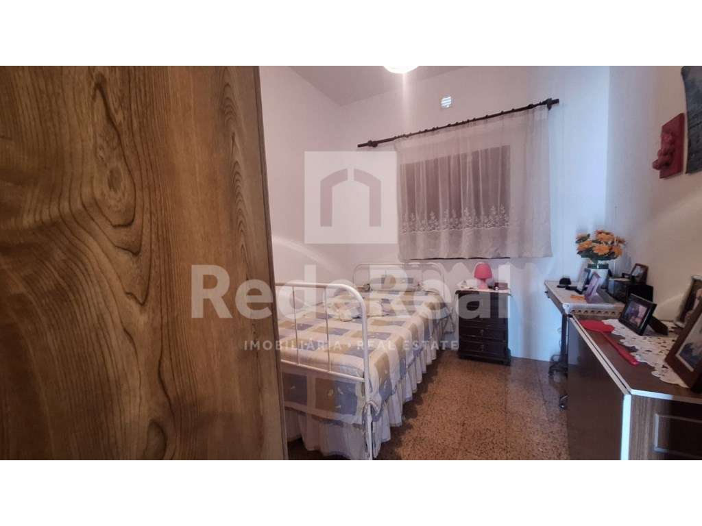 Moradia T2 tipica Algarvia com vista campo-10