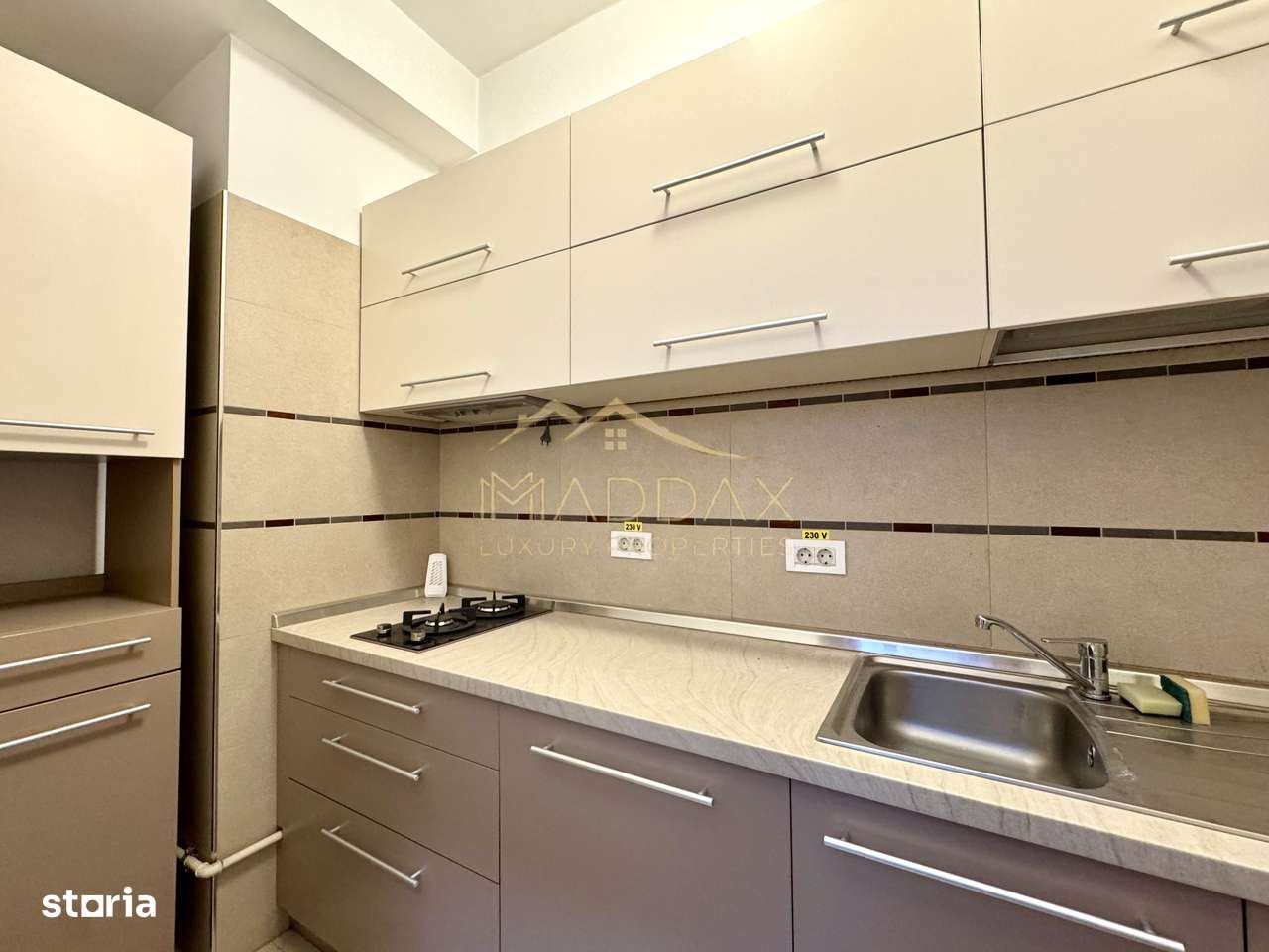 Vila cu 13 camere *460mpu* + garaj // Dorobanți-18