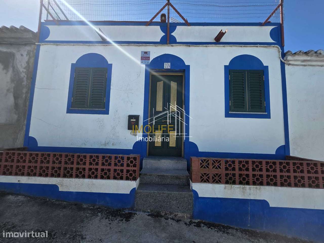 Moradia T2 com terraço-0