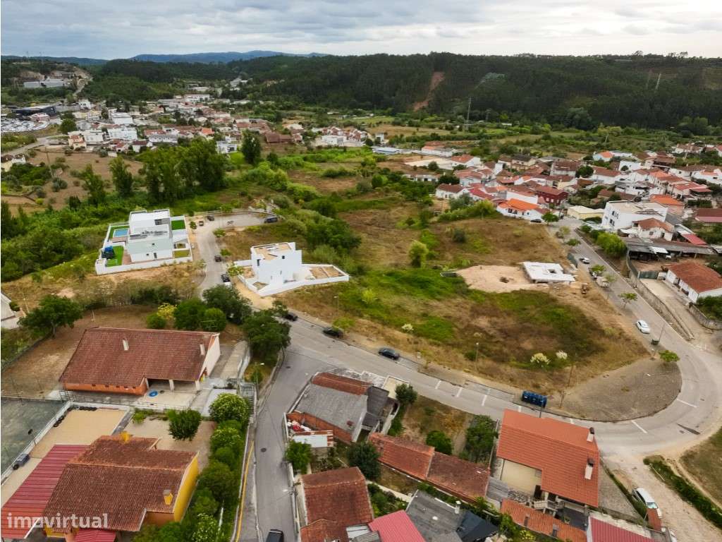 Lote com Projeto em Antanhol - Grande imagem: 4/17