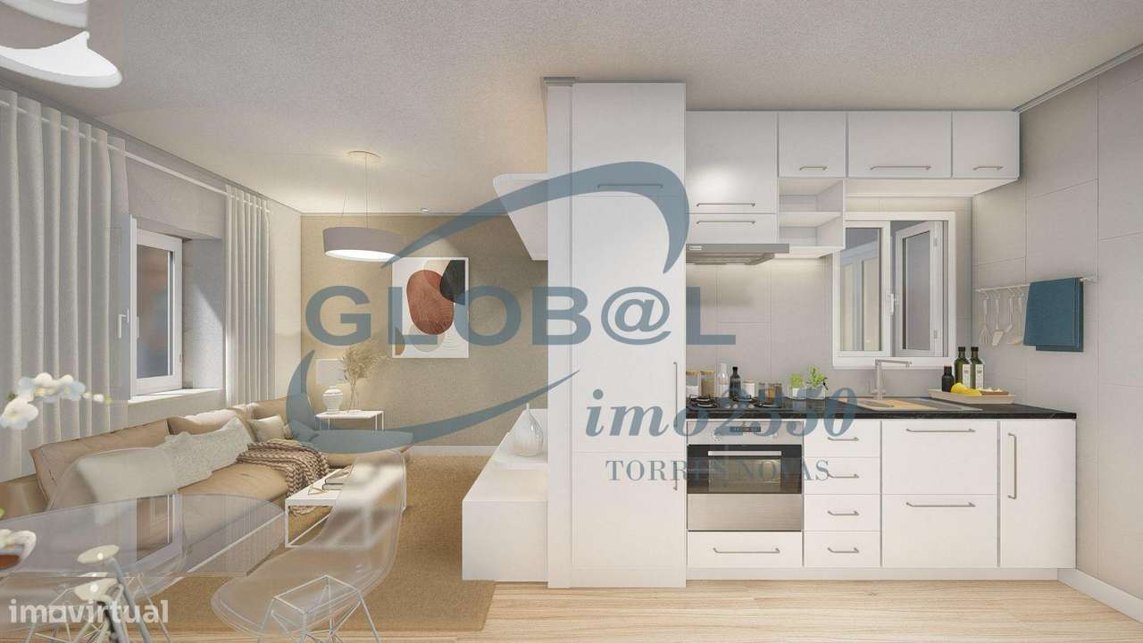 Moradia em Recuperação no Entroncamento - Grande imagem: 4/20