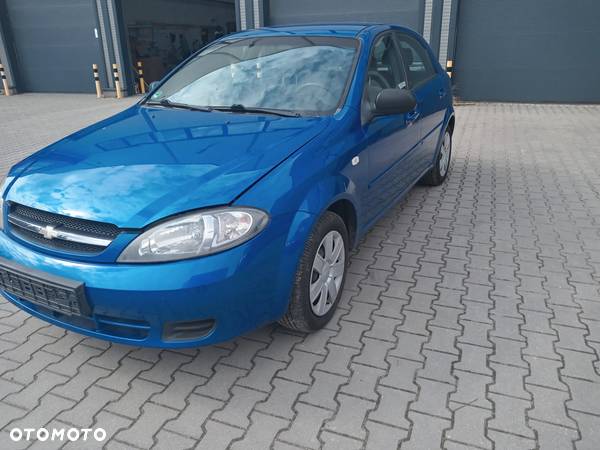 Chevrolet Lacetti - 4