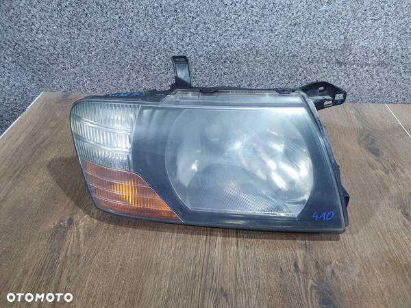 MIT PAJERO III 99- LAMPA PRAWY PRZÓD PRZEDNIA - 1