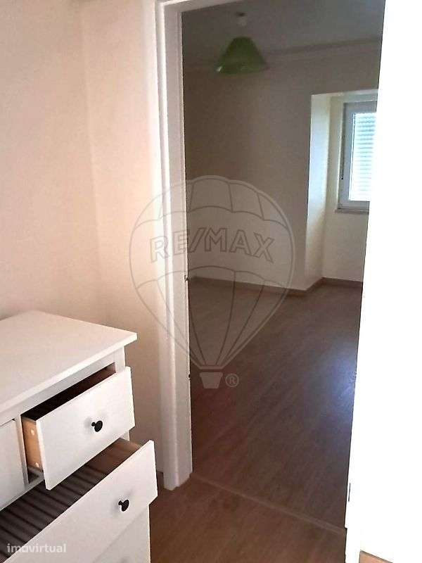 Apartamento T2 para arrendamento - Grande imagem: 5/7