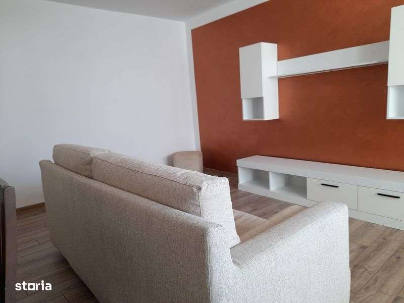 Apartament  3 camere - Imagine principală: 2/5