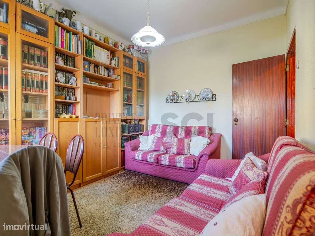 Apartamento T4 no Montijo-24