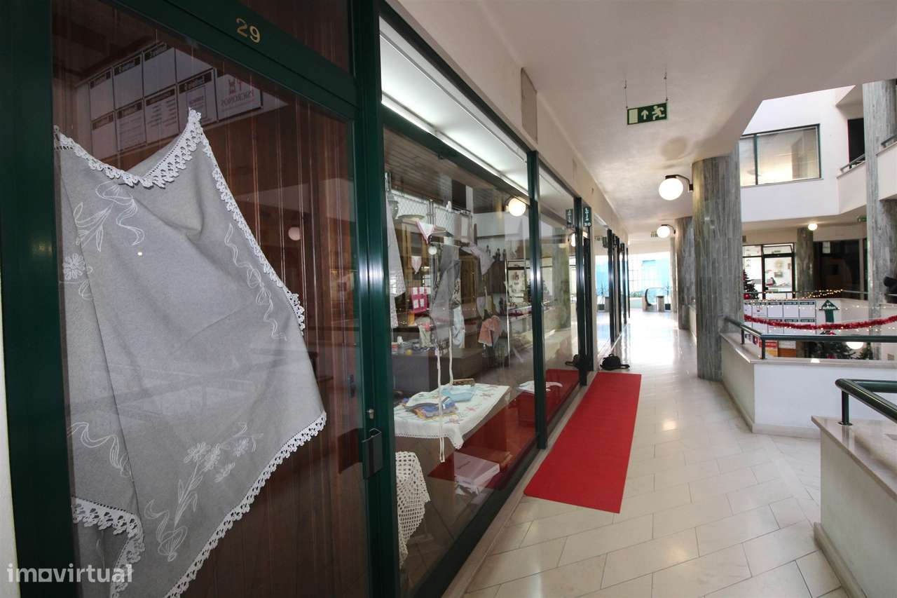 Lojas/Centro Comercial S.Francisco/Leiria - Grande imagem: 4/10