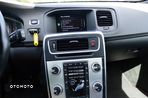 Volvo V60 D4 Drive-E Ocean Race - 37