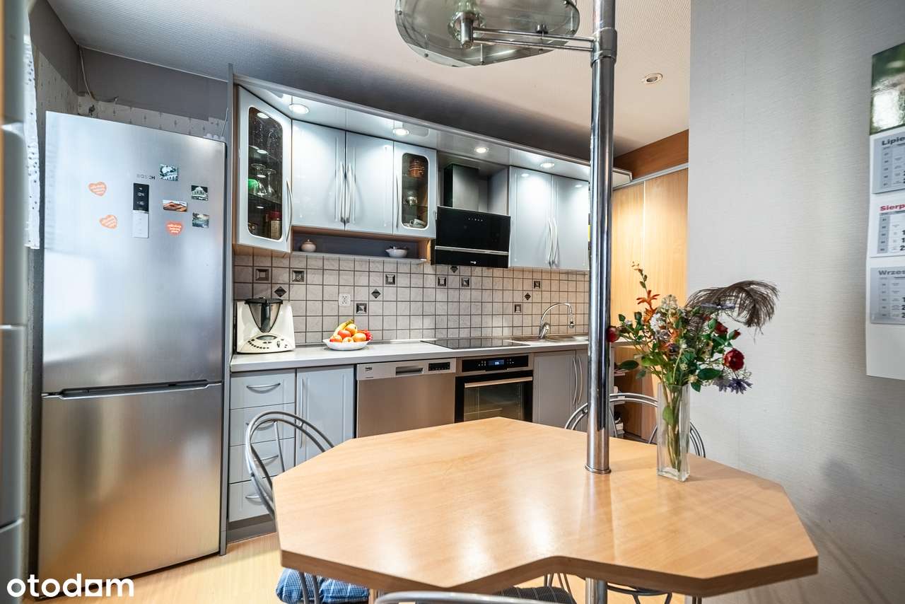 3 pokoje, narożny, słoneczny balkon,piwnica,garaż-11