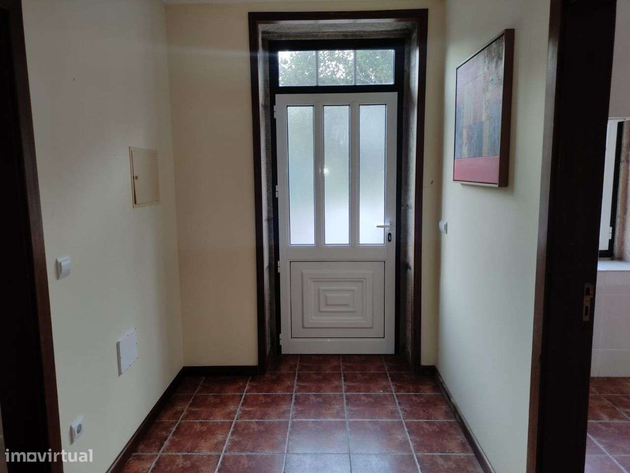 T2 Estilo Moradia com quintal - Grande imagem: 4/9