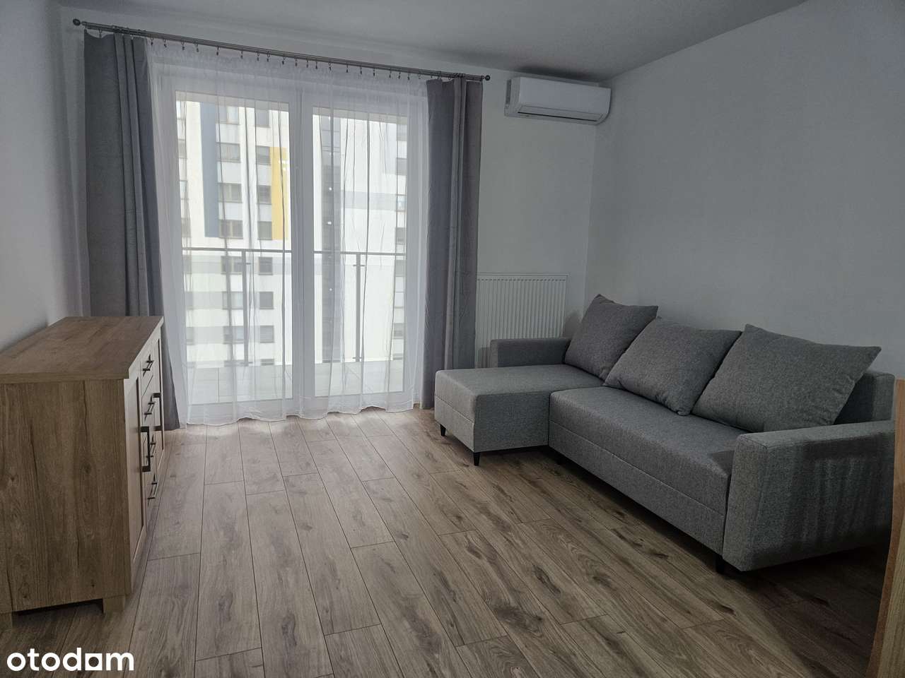 Nowoczesne mieszkanie 3-pokojowe z balkonem i klimatyzacją-53,6 m