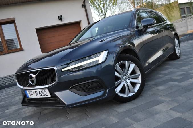 Volvo V60 D3 Momentum - 1