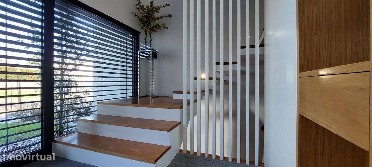 Moradias de excelência T3 + Escritório-17