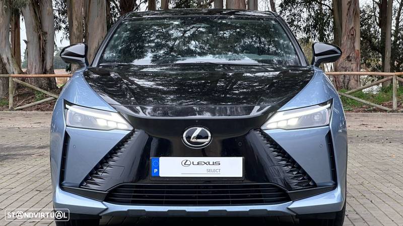 Lexus RZ 450e Luxury Bi-Tone - 2