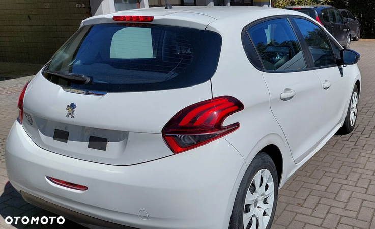 Peugeot 208 1.2 PureTech Allure S&S - 7