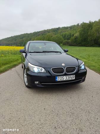 BMW Seria 5 525xd - 4