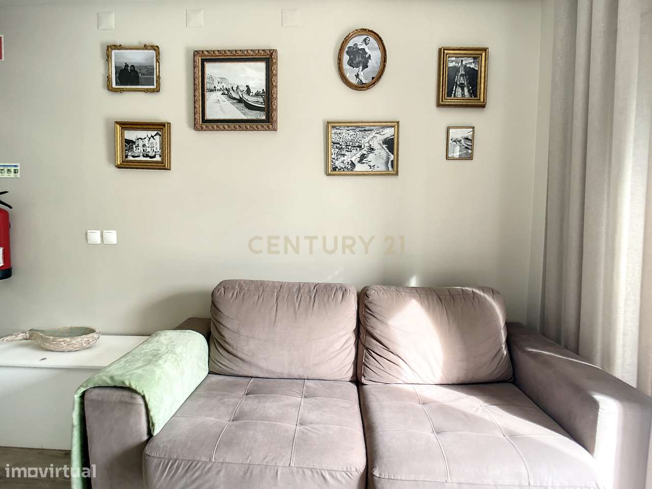 Predio na zona Histórica Duplex pertíssimo da Praia - Grande imagem: 3/19