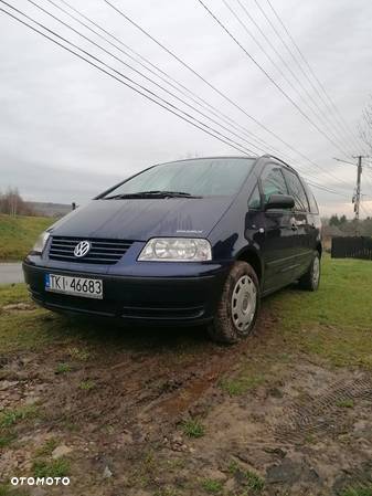 Volkswagen Sharan 1.8T Highline - 1