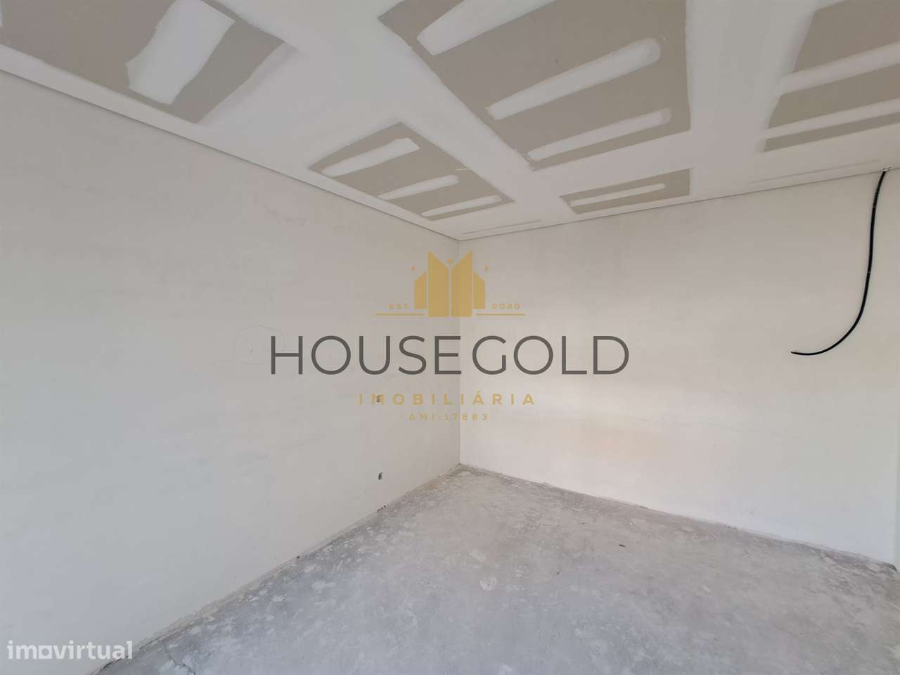 Moradia Nova T3 (MR-301)-11