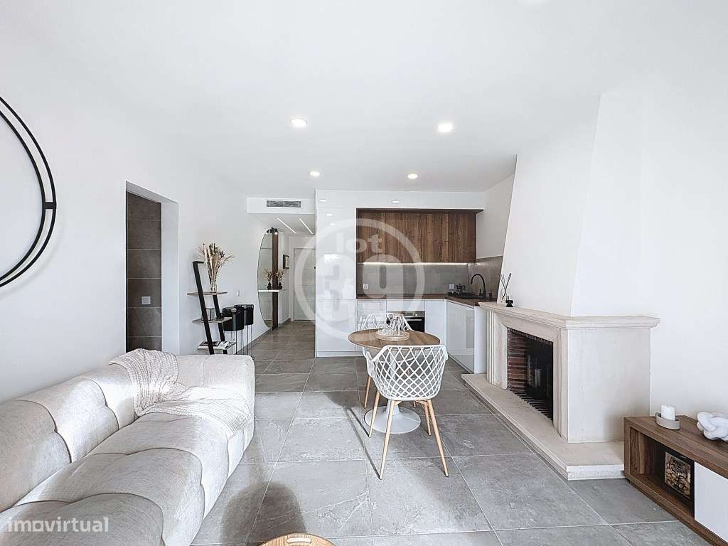 Apartamento T0+1 quarto renovado | Albufeira , Oura-5