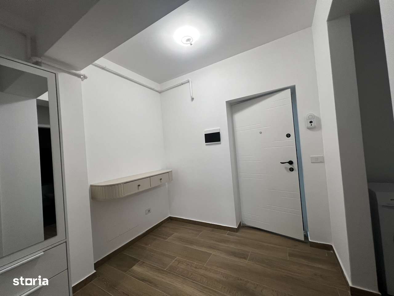 Garsoniera-Bloc Nou - Imagine principală: 5/8