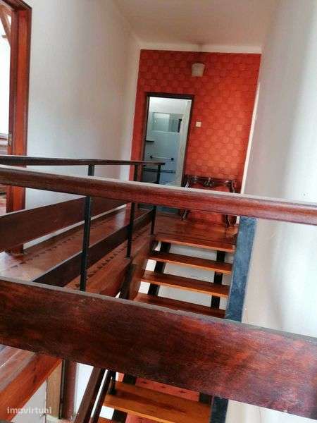 Moradia T10 em Tomar - Grande imagem: 5/12