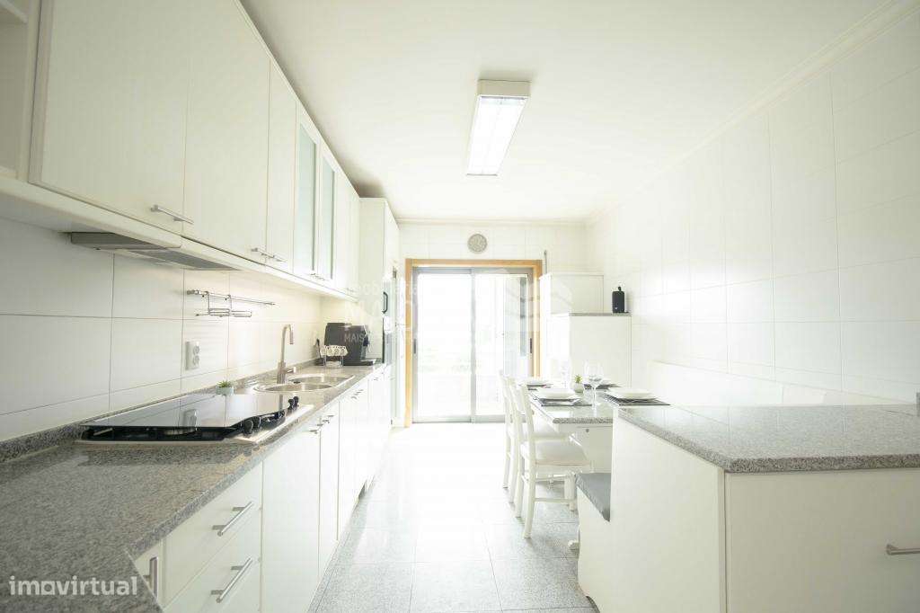 Apartamento T4 em Zona Premium - Pronto a Habitar em Bragança-20