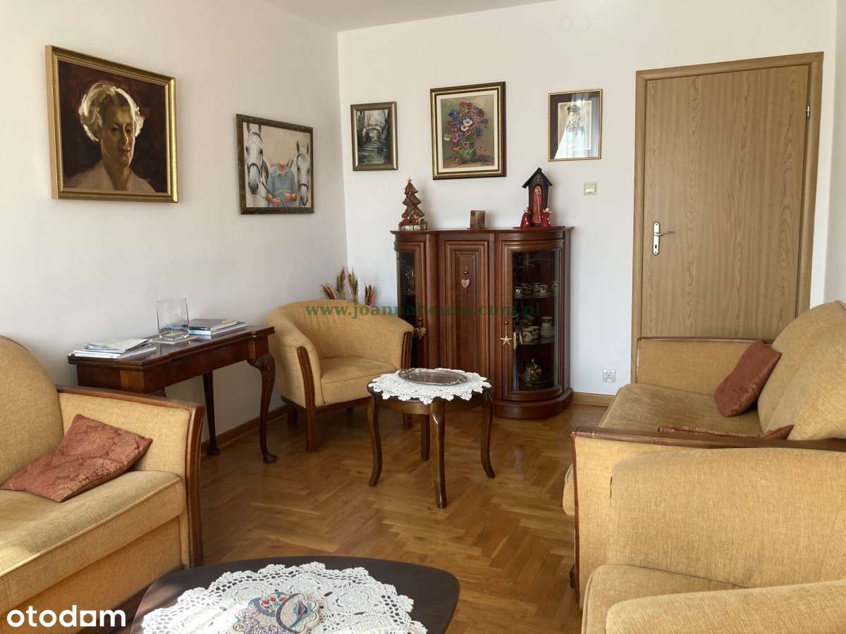 Nowogrodzka - 65m2 - 3 pokoje-0