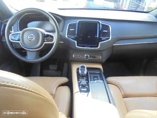 Volvo XC 90 2.0 B5 Inscription AWD - 16