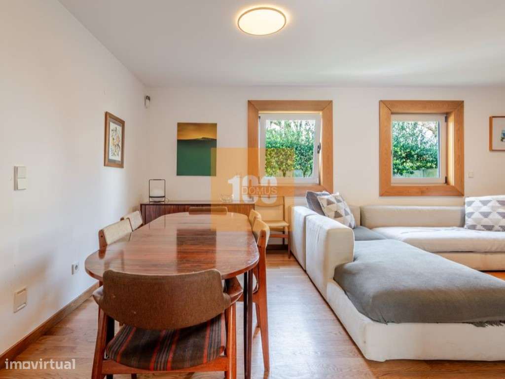 Moradia T4 com jardim no Bairro António Aroso - Vilarinha - Grande imagem: 2/45