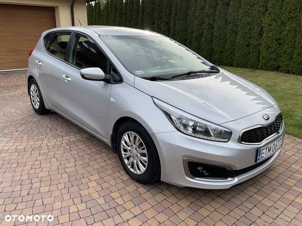 Kia Ceed Cee'd 1.6 GDI Business Line - 3