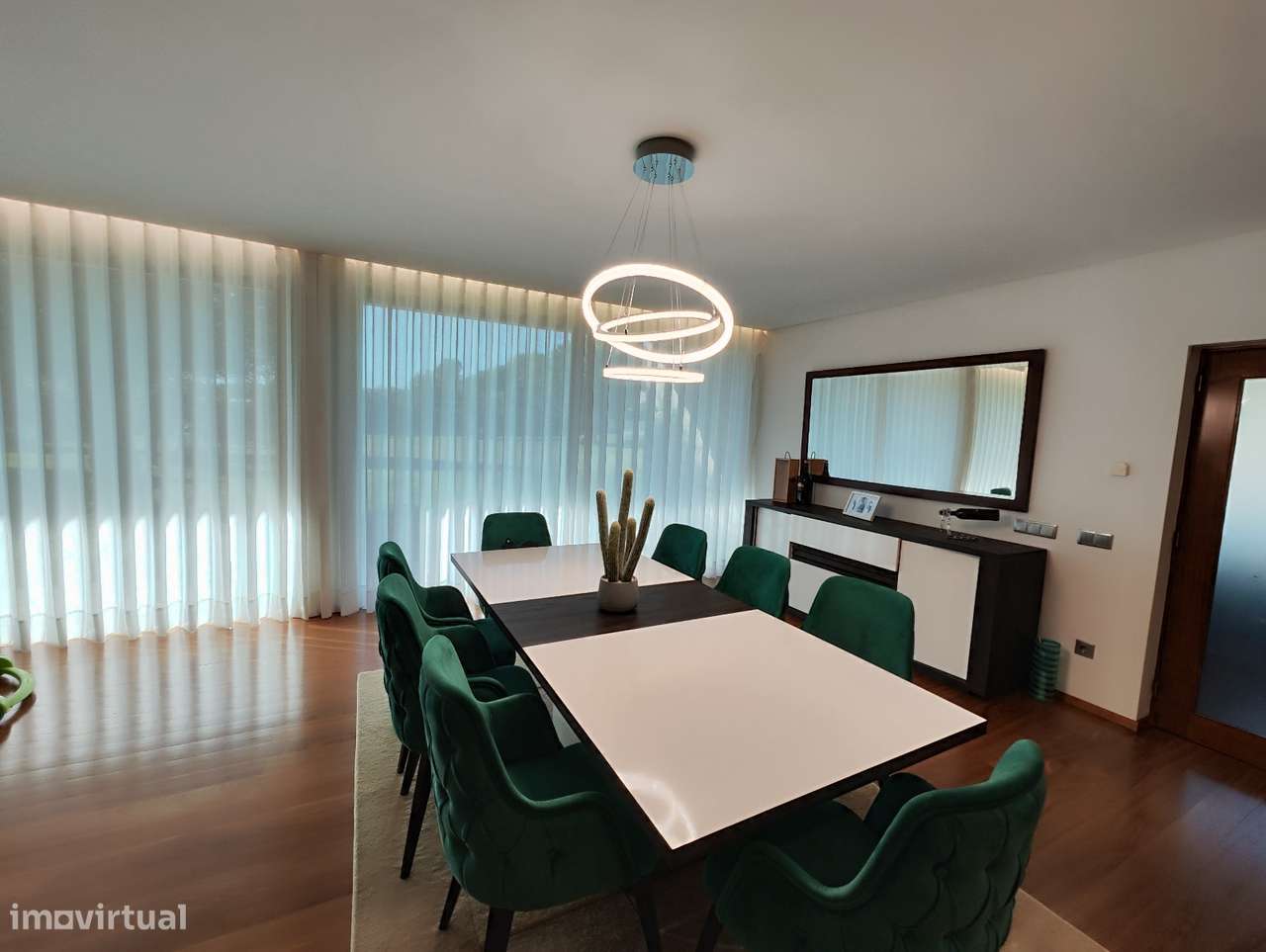 Vende-se moradia de luxo-14