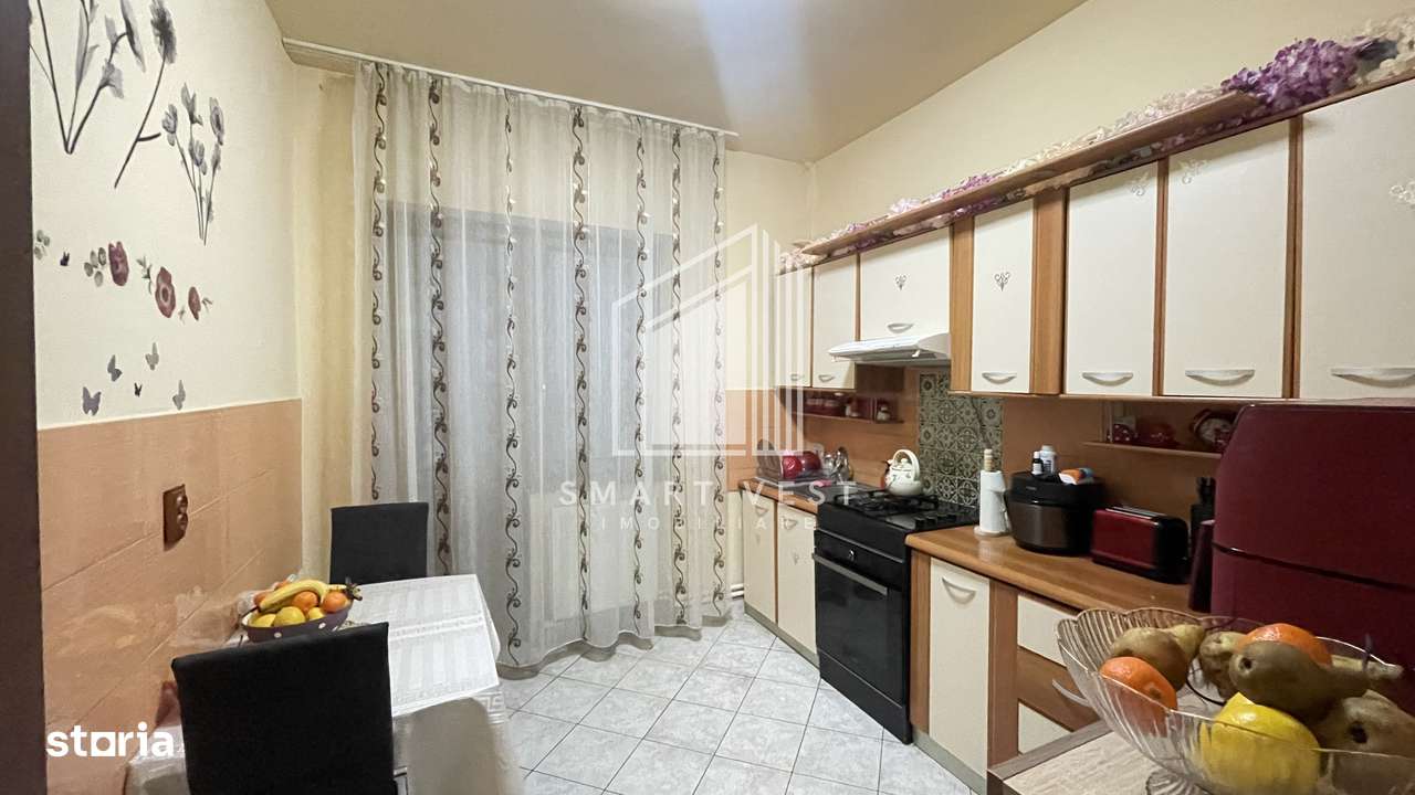 Apartament 3 camere | Etaj 2 | Zona centrala-13