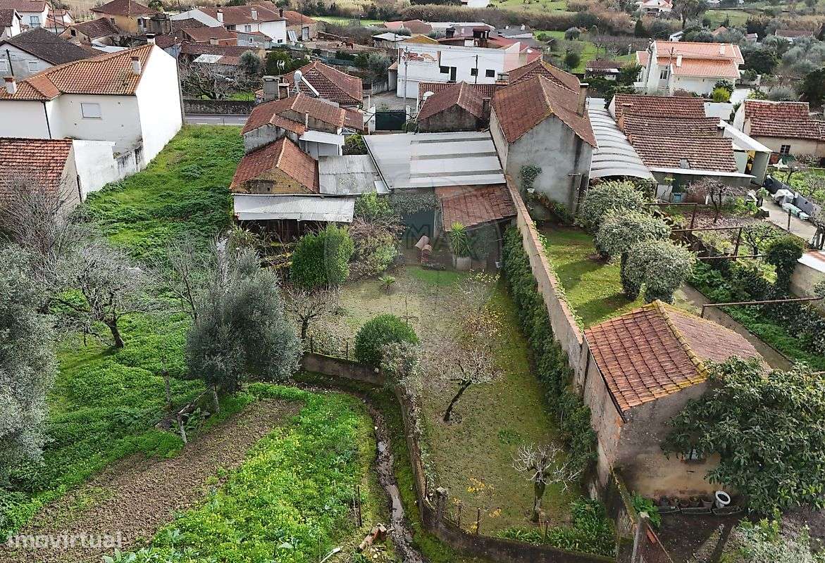 Moradia T4 para venda-39