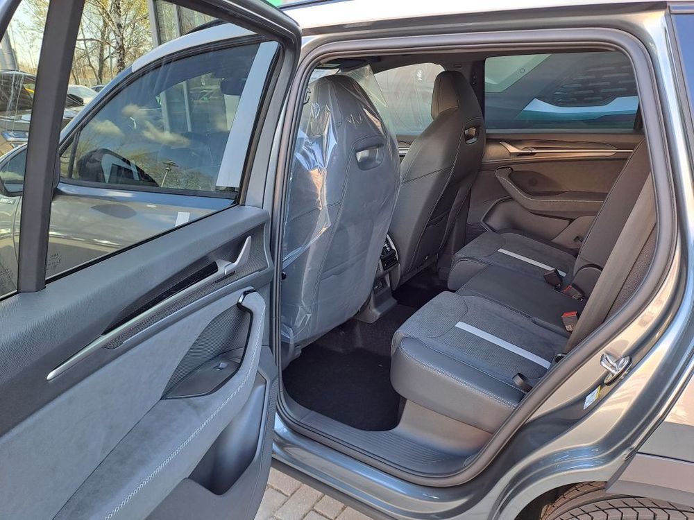 SKODA KODIAQ 2.0 TDI 193KM DSG 4x4 SPORTLINE, fabryczny hak, dostępny od ręki
