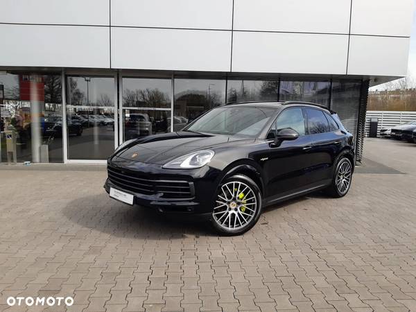 Porsche Cayenne E-Hybrid Tiptronic S Platinum Edition - 2