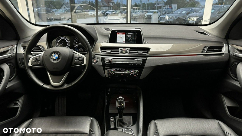 BMW X1 sDrive18i GPF xLine - 15