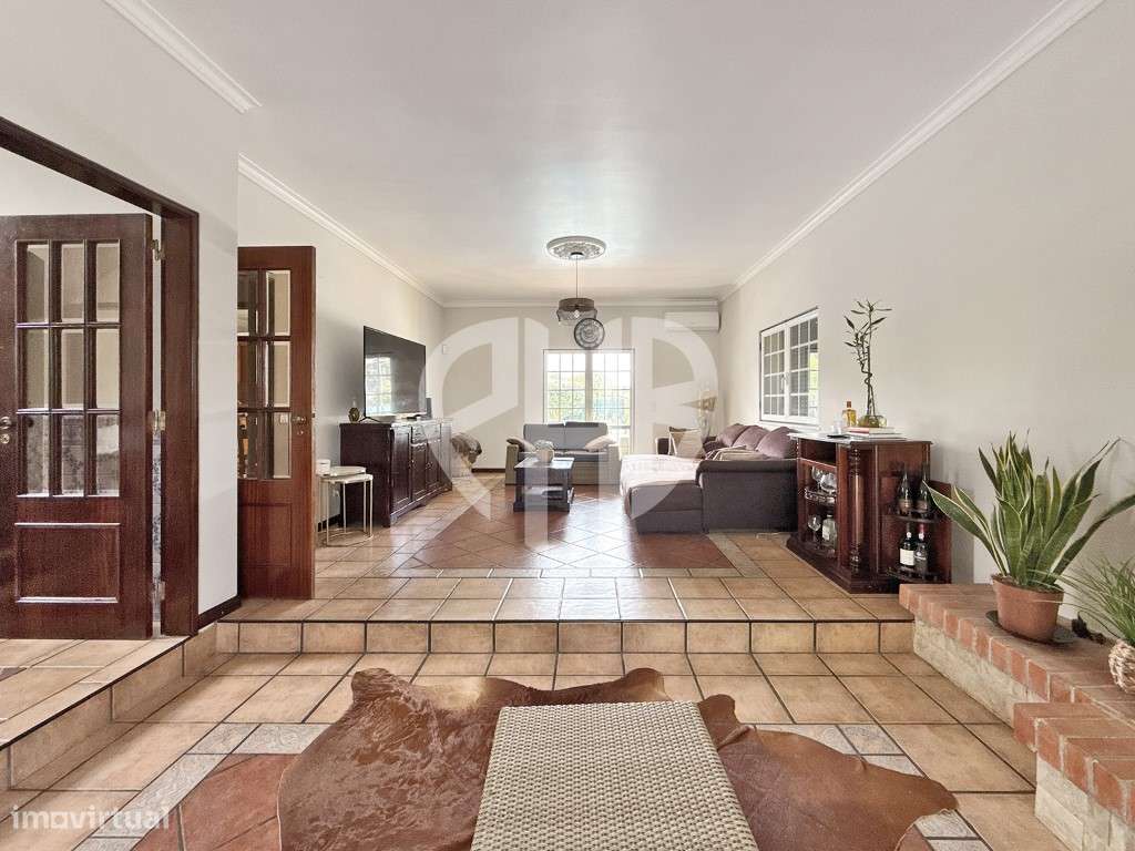 Moradia Exclusiva T5+3 com Piscina e Garagem | Bairro Sousa Cintra ...-54