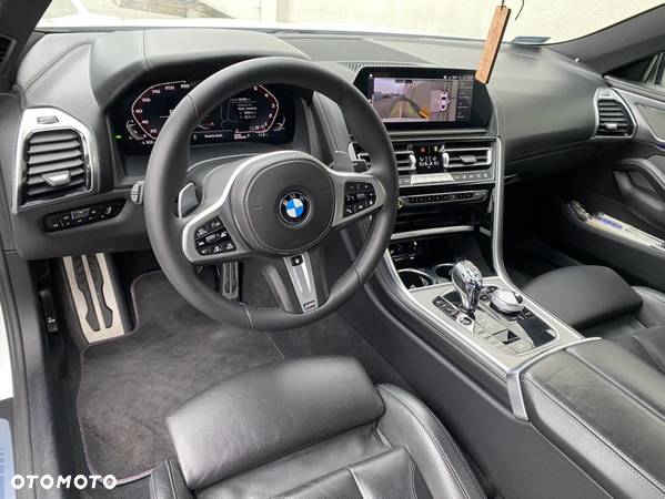 BMW Seria 8 M850i xDrive - 18