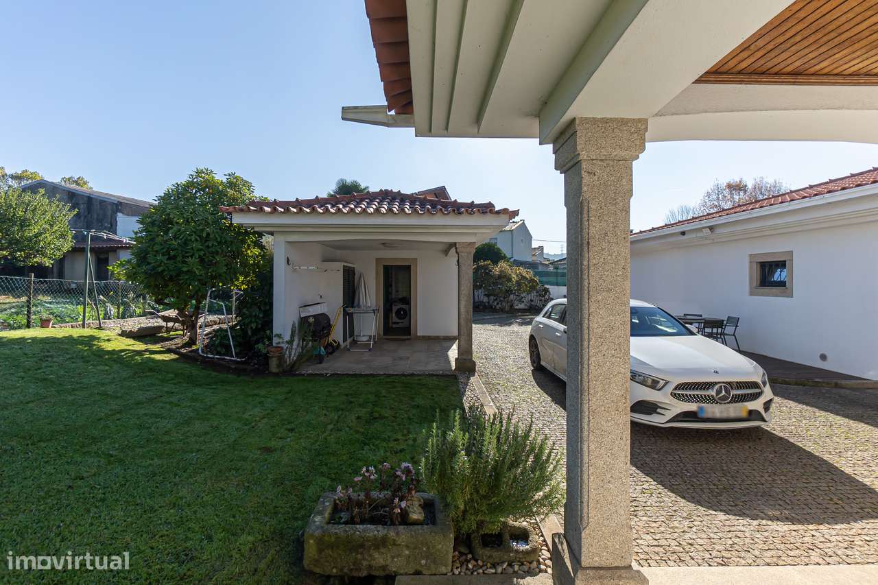 UM REFÚGIO PRIVADO A MINUTOS DO PORTO -QUINTA T4+1, ALFENA C/ 4.500 m²-3