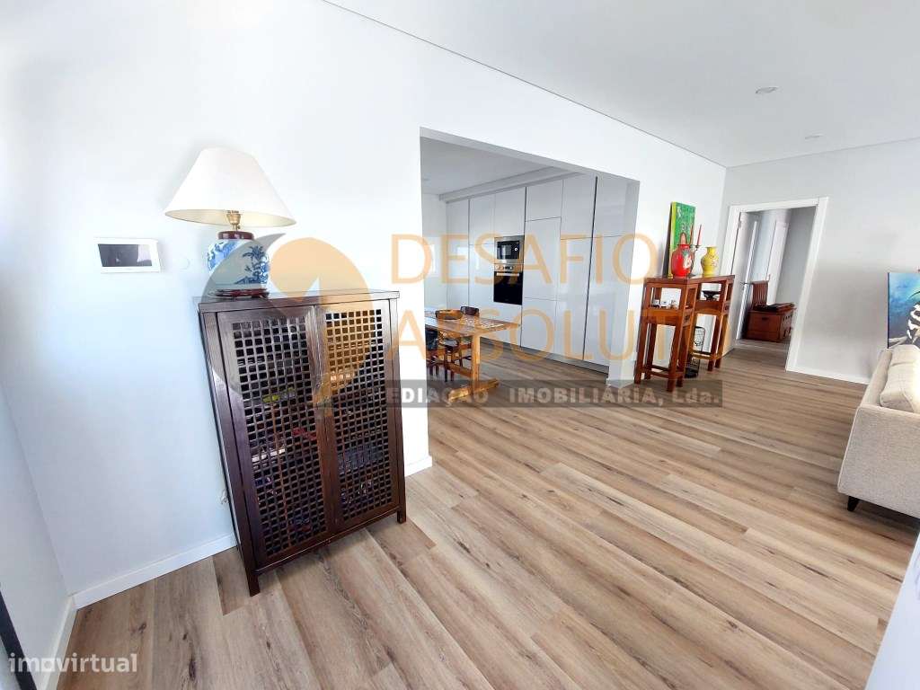 Moradia Isolada T3 c/ Piscina, Semi-Nova. Azeitão - Grande imagem: 4/42