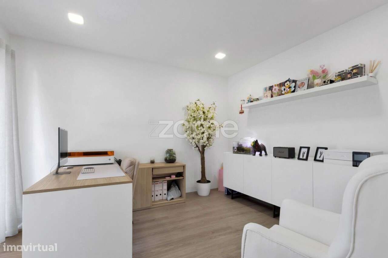 Moradia Individual a 800 metros da Praia de Canidelo - Grande imagem: 5/38