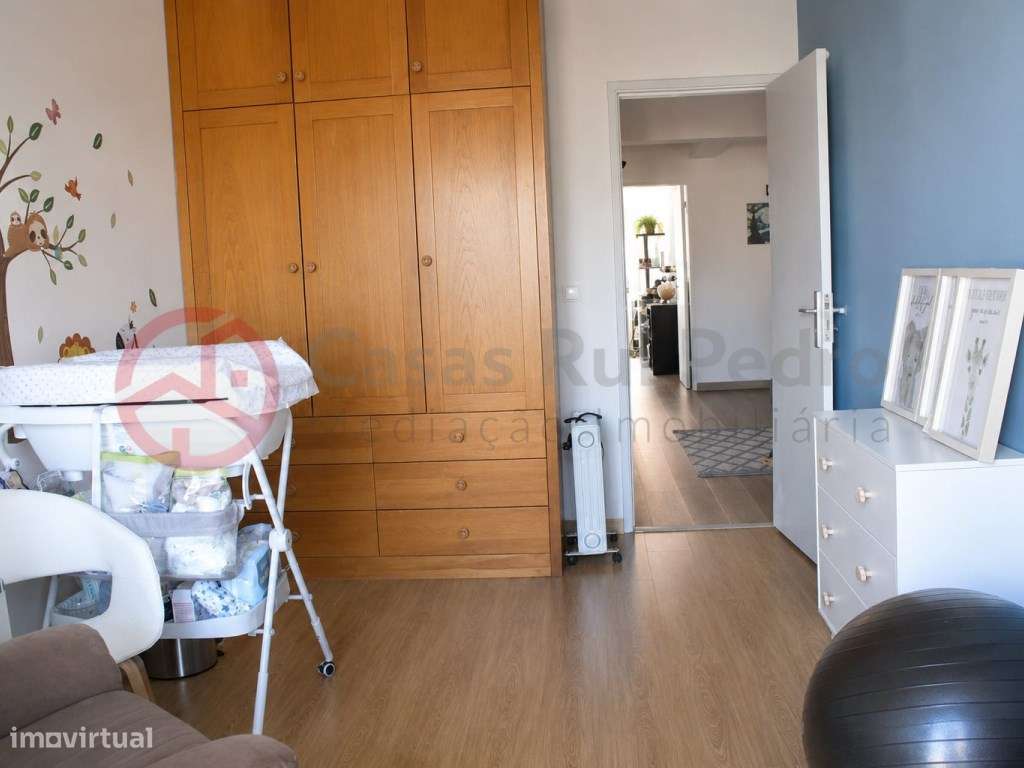 Apartamento T3 com excelentes áreas, Paivas-21