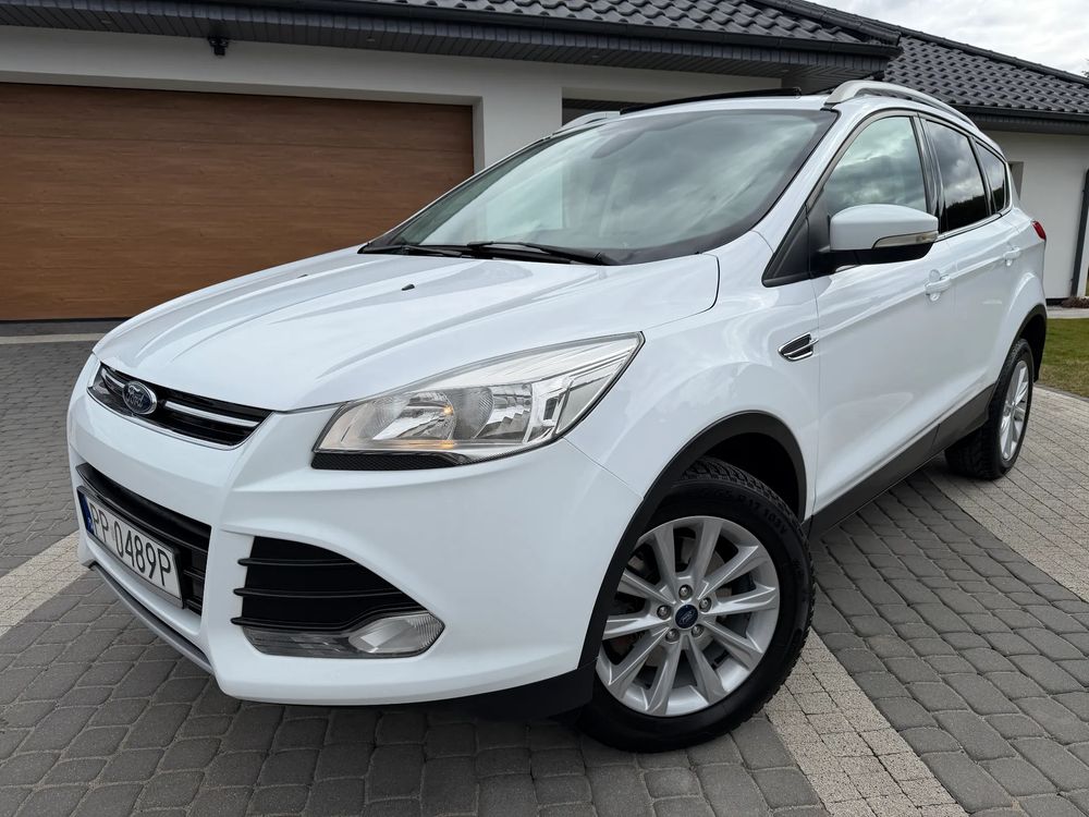 Ford Kuga II 2.0 TDCi 2x4 Titanium 2015