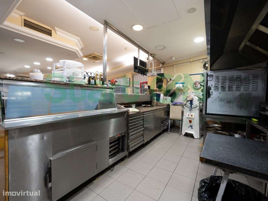 Venda de Imóvel Comercial Excelente Oportunidade de Investimento em...-8