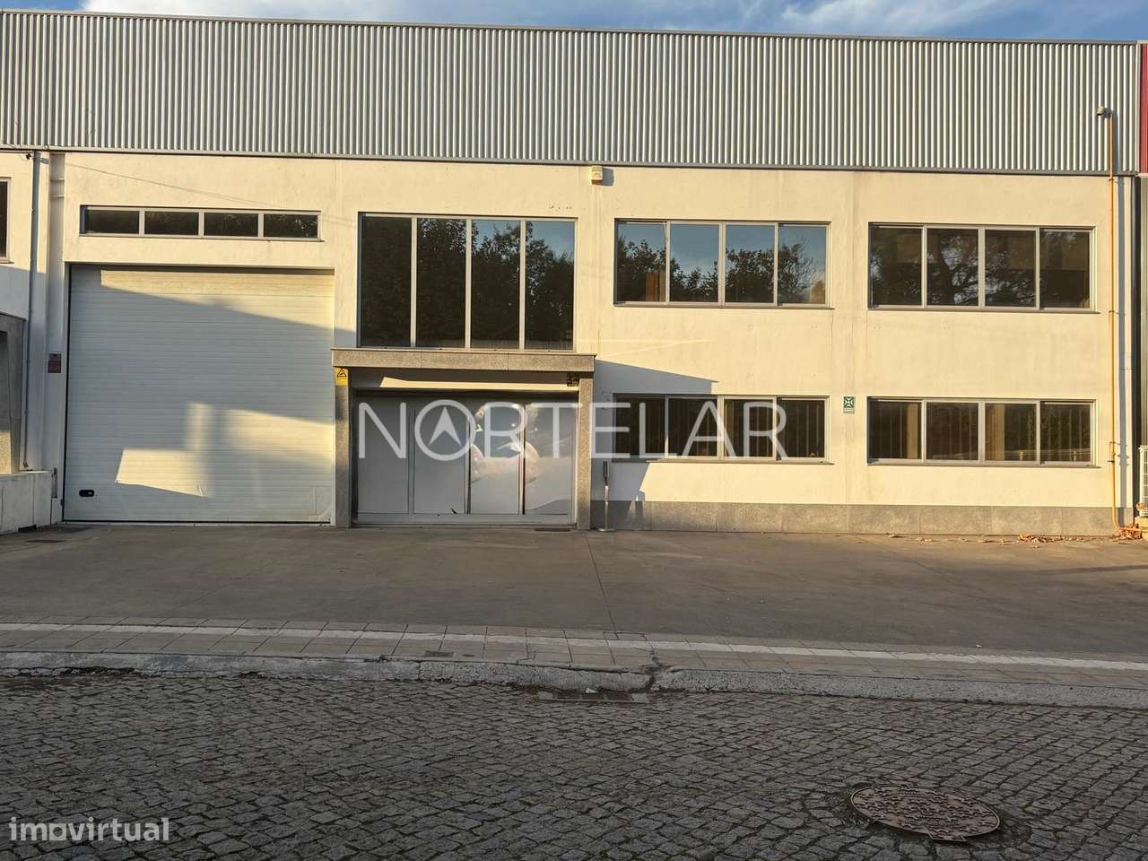 Armazém  Arrendamento em Ribeirão,Vila Nova de Famalicão - Grande imagem: 2/4