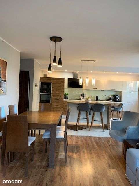 Sprzedam mieszkanie 5 pokojowe Gdynia Wiczlino-3