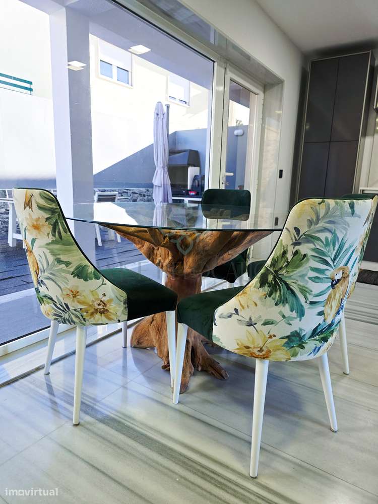 Oportunidade única - Moradia T4 em Belverde | Exclusividade e espaço-17