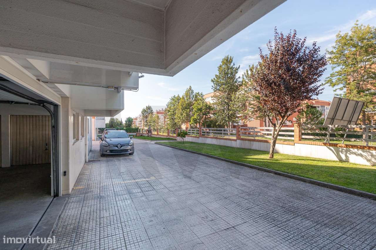 Apartamento T3 - Urbanização Nova Conimbriga-39